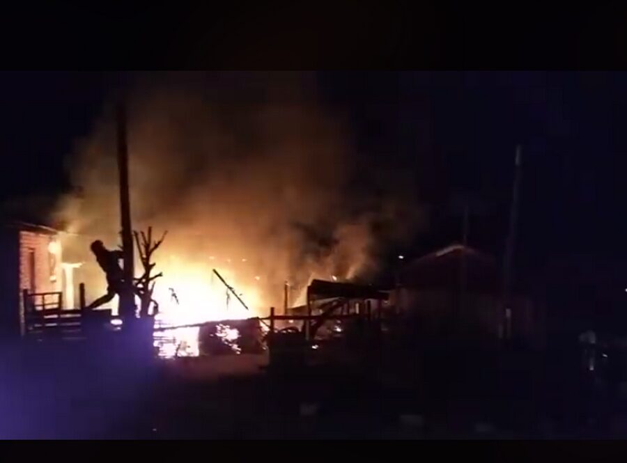 Torres registra madrugada violenta com intenso tiroteio e casas queimadas