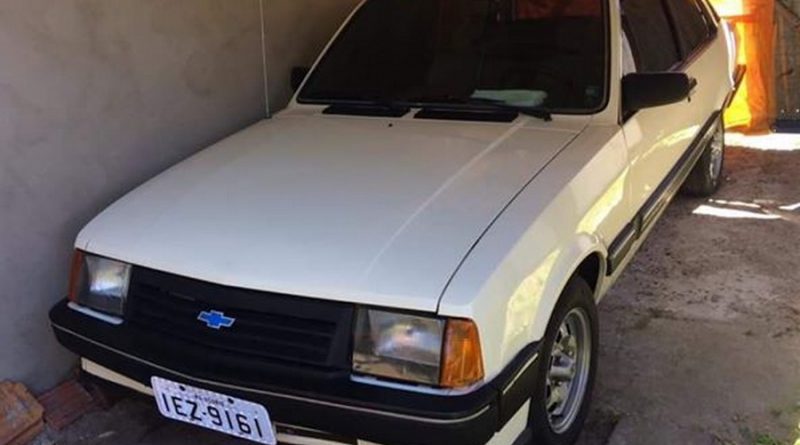 Jovem tem carro furtado após estacionar veículo no centro de Osório