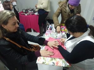 Clínica Personal Med realiza "noite dedicada a Elas" em Osório