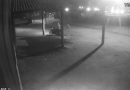 Câmera de vigilância flagra assassinato em Cidreira (vídeo)