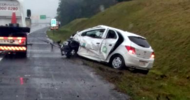 Veículo da prefeitura de Osório que levava pacientes sofre acidente na Freeway