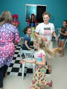 Criançada fez a festa em evento dedicado a elas na Clínica Integrada