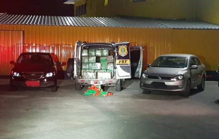 Após perseguição, polícia apreende meia tonelada de maconha em Santo Antônio da Patrulha