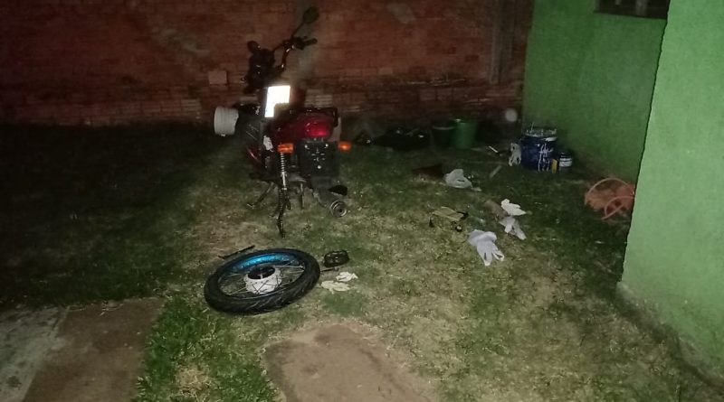 BM localiza desmanche de motos furtadas em Tramandaí
