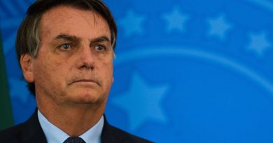Bolsonaro se manifesta: "Os atuais movimentos populares são fruto de indignação e injustiças que se deram no processo eleitoral"