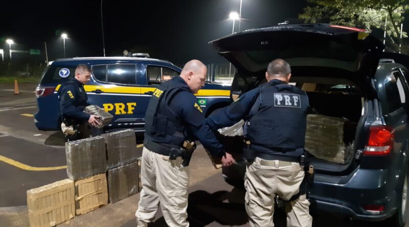 PRF prende traficante foragido da justiça transportando 287 kg de maconha na BR-101