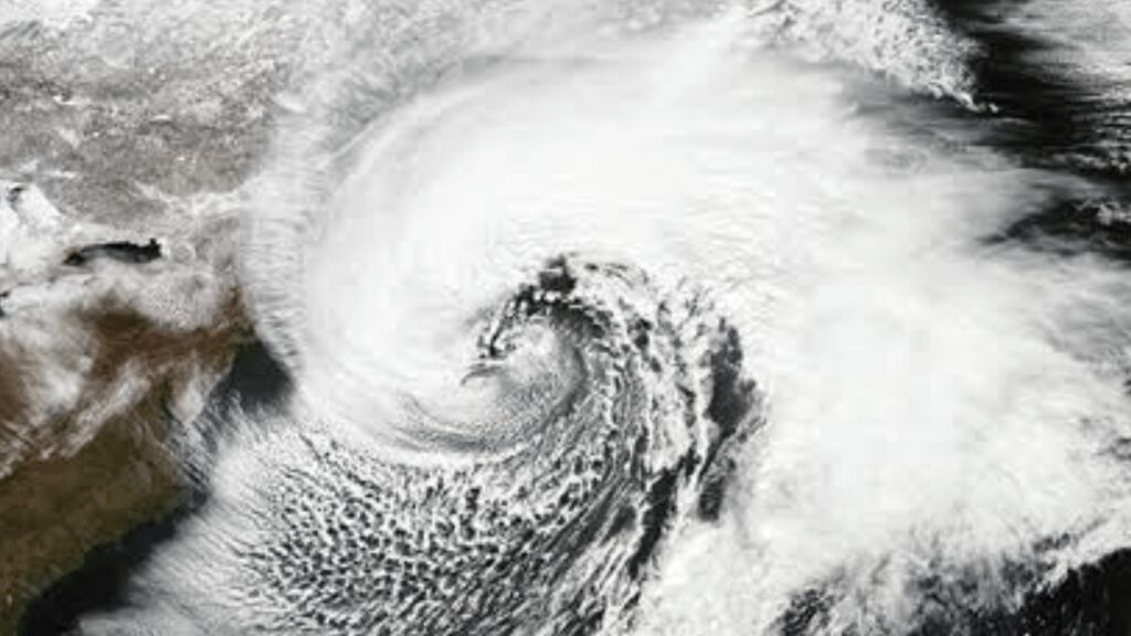 Ciclone bomba impactará o Sul: ventos de até 120km/h no Litoral, diz MetSul (vídeo)