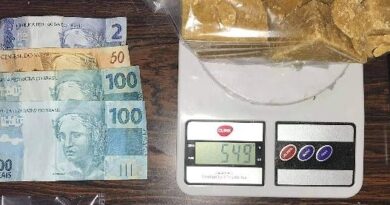 BM prende dupla com mais de meio quilo de crack em Osório