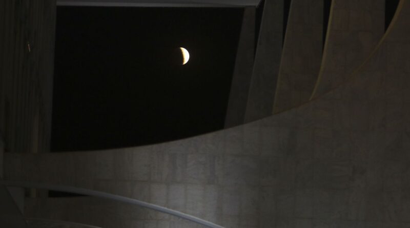 Eclipse lunar é usado para estudos sobre vida em outros planetas