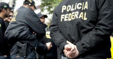 A Polícia Federal prendeu na madrugada de hoje (1º) um estrangeiro investigado em Portugal por homicídio qualificado, após matar um homem a pedradas em 2011.