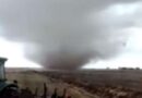 Imagens mostram formação de tornado no Litoral Norte