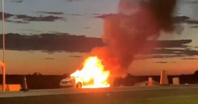 Motorista incendeia veículo após abordagem da polícia na RS-040