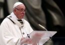 Com problemas de saúde, Papa não conduzirá missas de Ano Novo