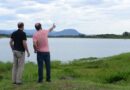 Autoridades assinam ordem de serviço para limpeza da Lagoa do Marcelino em Osório