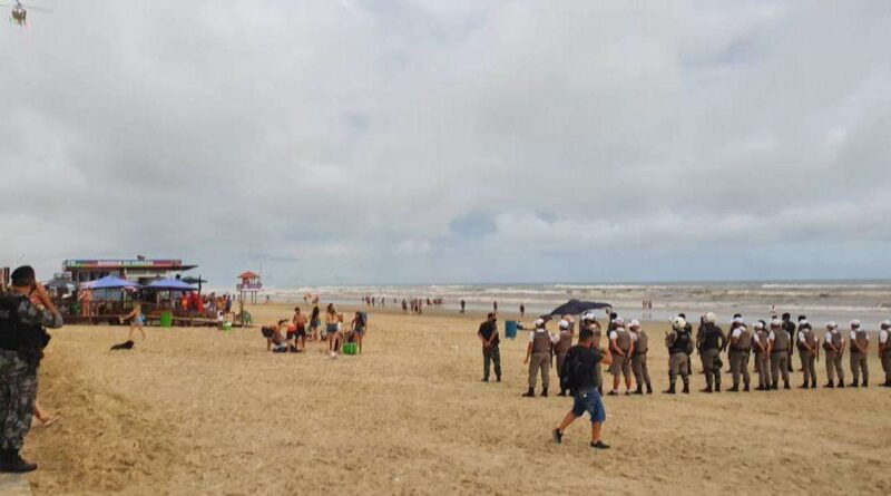 Brigada Militar de Capão da Canoa intervêm em aglomeração na Beira Mar