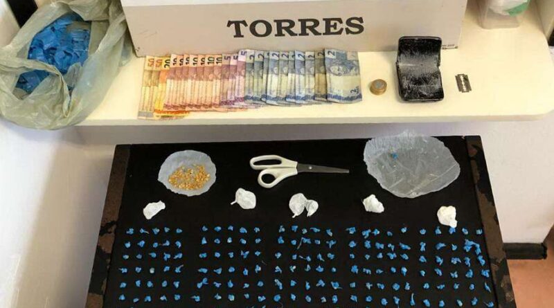Criminosos são presos e quase 400 pedras de crack apreendidas em Torres