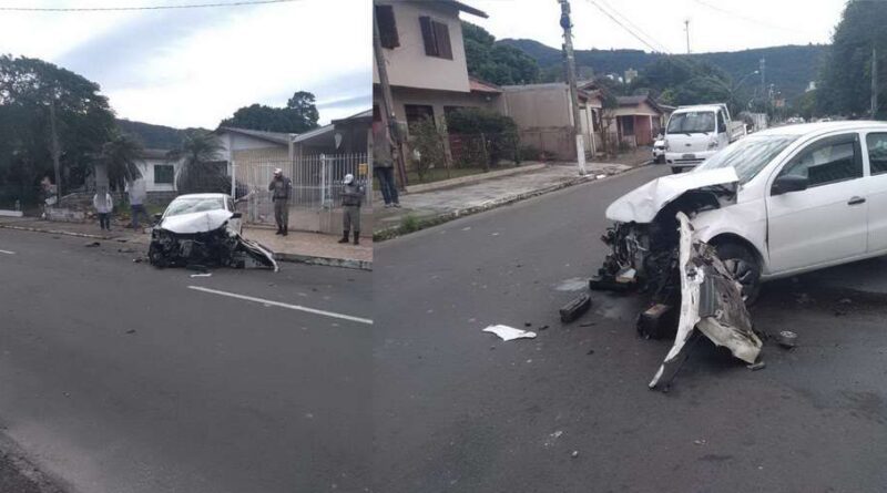 Motorista perde controle do veículo e destrói muro de residência em Osório