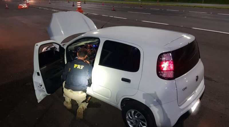 Veículo furtado após ser locado é recuperado em Osório