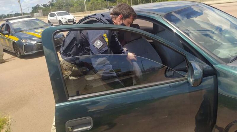 PRF prende homem e recupera carro logo após furto na Freeway