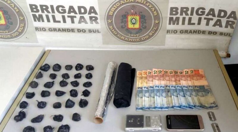 Criminoso com extensa ficha criminal é preso por tráfico em Tramandaí