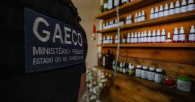 Operação flagra venda de produtos irregulares a base de maconha em Capão da Canoa