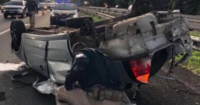 Acidente com sete veículos deixa mortos e feridos graves na Freeway