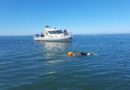 Policial militar conclui desafio de nadar 400km no mar