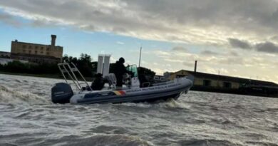 Pescador é resgatado com hipotermia na Lagoa dos Patos