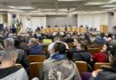 Audiência pública debate ampliação de estacionamento rotativo ou rescisão com empresa em Osório