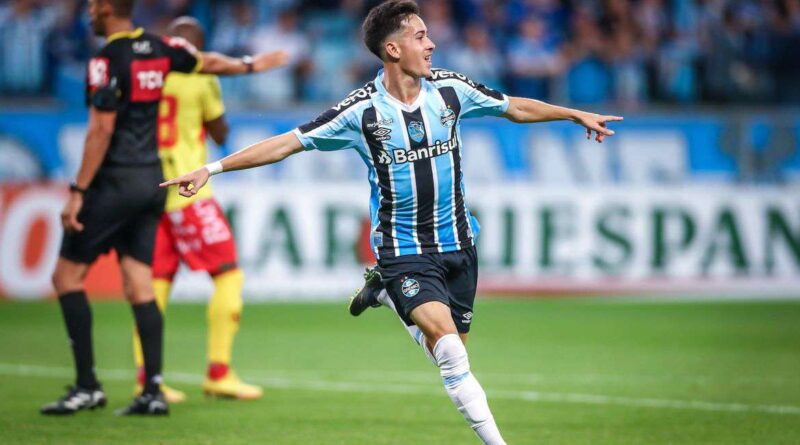 Grêmio tem 16 jogadores acabando o contrato: veja a lista