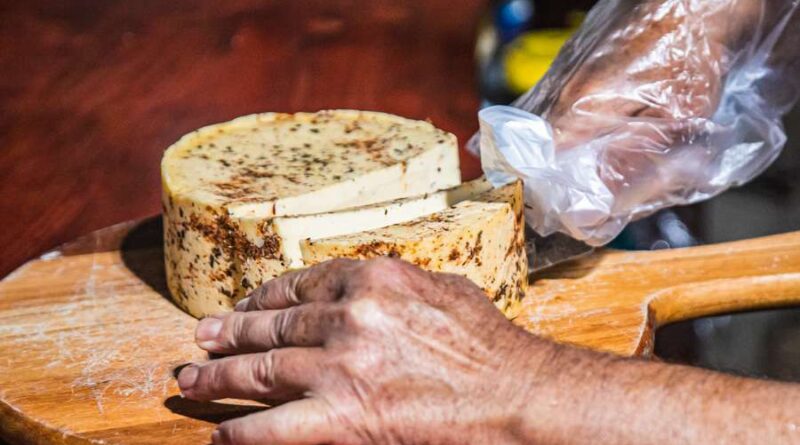 Lei do deputado Alceu Moreira regulamenta produção e venda de queijo artesanal em todo o país