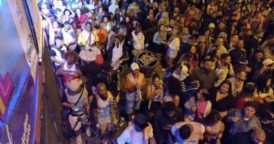 Mau tempo cancela programações de carnaval em cidades do litoral: algumas mantêm