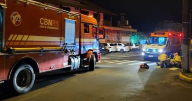 Colisão entre 2 motos deixa ferido em Osório