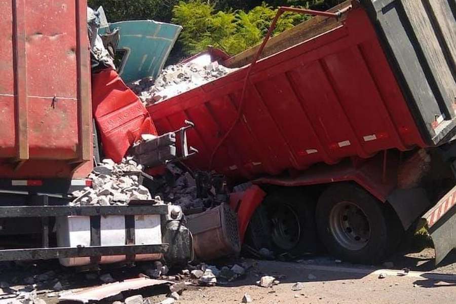 Morte de osoriense: identificadas vítimas de acidente envolvendo caminhões