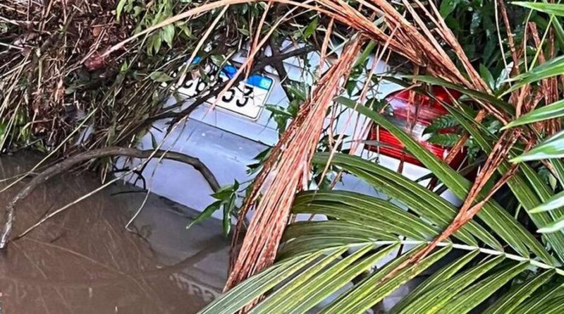 Cheia de Rio: mulher morre após carro ser arrastado por correnteza em Terra de Areia