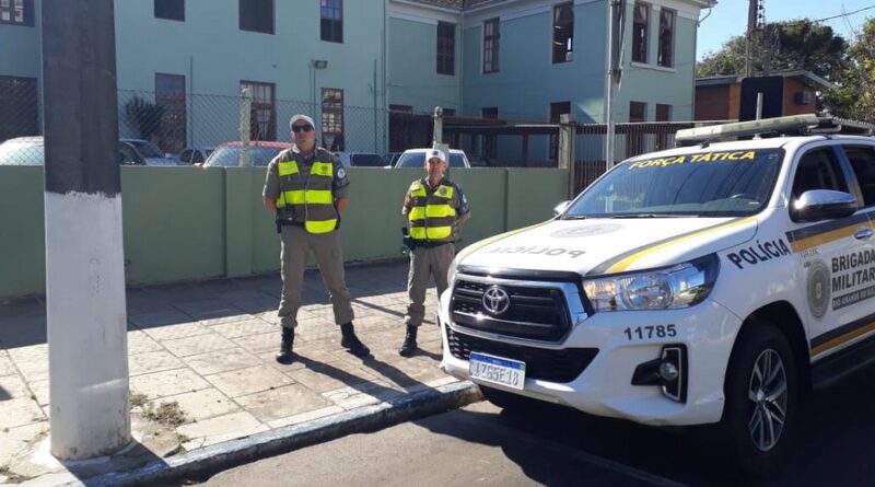 Brigada Militar reforça policiamento nas proximidades de escolas no litoral