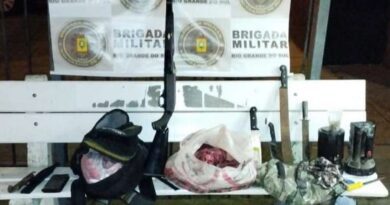 BM prende autores de abigeato, apreende arma, munições e 15 quilos de carne em Maquiné