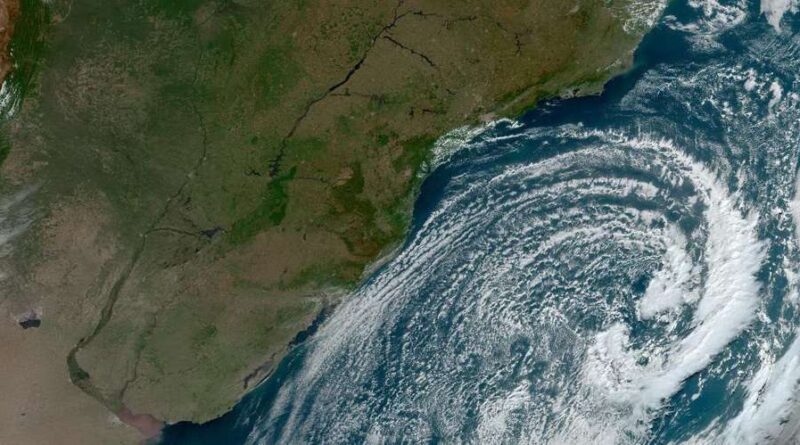 Inmet emite alerta para formação de ciclone na costa do RS