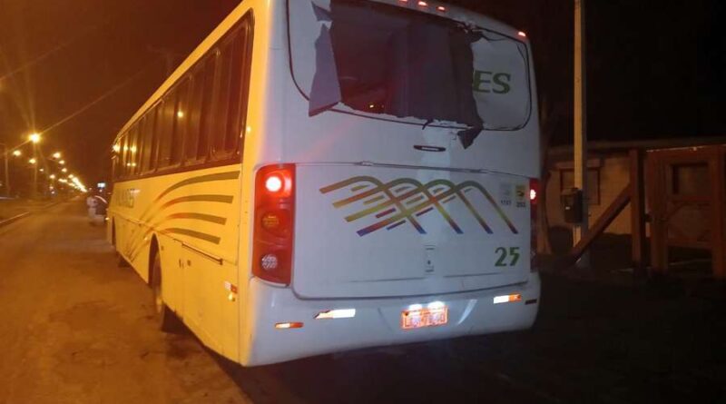 Cidreira: bêbado furta ônibus e é perseguido por vários km