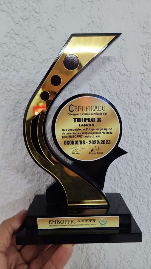 Triplo X recebe prêmio da Empresa Brasileira e Organização de Pesquisas, Publicidades, Indústria e Comércio