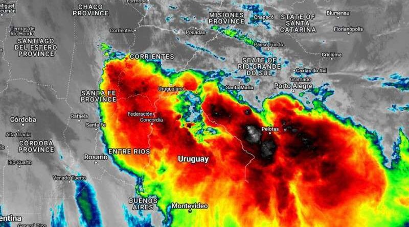 Defesa Civil RS emite alerta para chuva forte, granizo e vento nas próximas horas