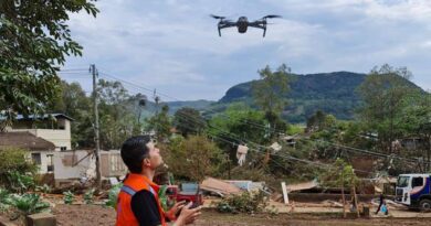 Governo do RS utiliza drones para localizar 46 desaparecidos em áreas atingidas pelas enchentes