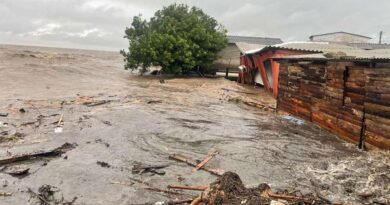 Inundações já bloqueiam ruas no Litoral Sul do RS