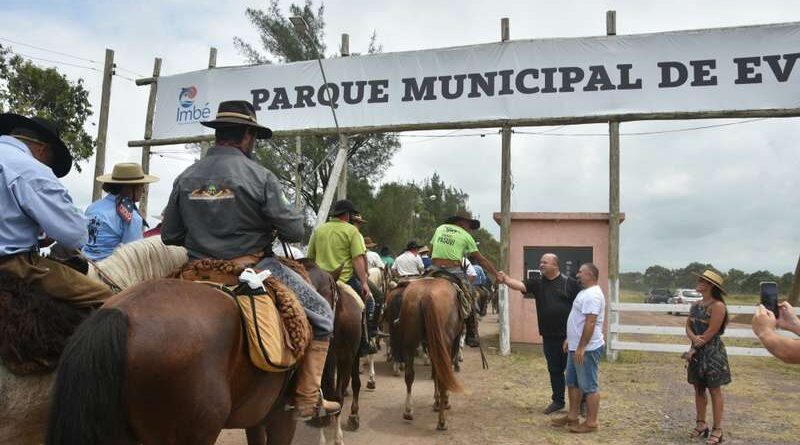 38ª Cavalgada do Mar chega em Imbé: tradição e cultura no Litoral Gaúcho