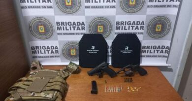 Brigada Militar prende dupla armada após confronto em Cidreira