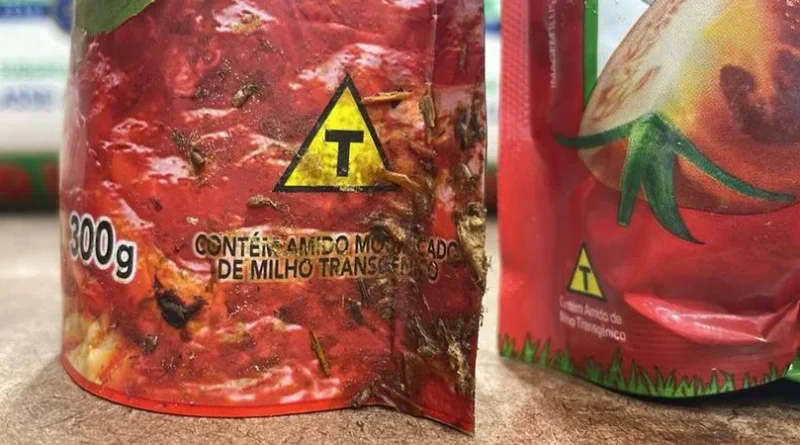 Supermercado é multado por vender alimentos que ficaram submersos na enchente