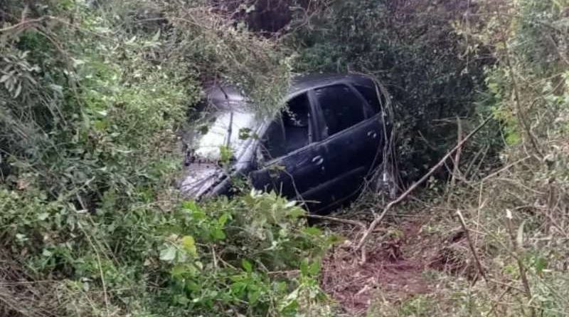 Acidente na Rota do Sol deixa uma pessoa ferida após saída de pista