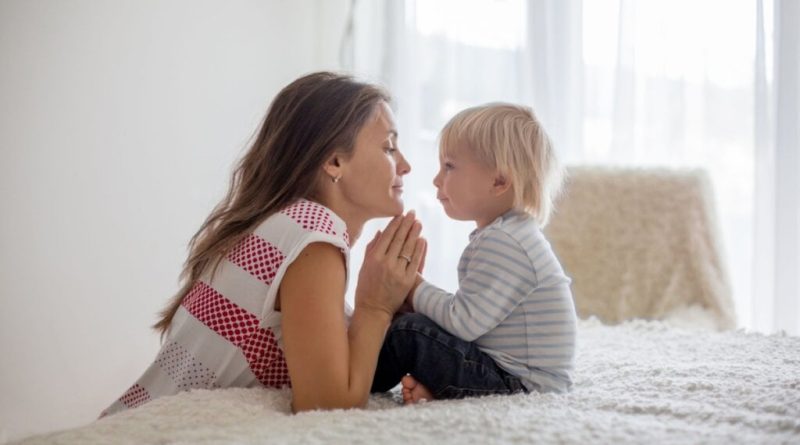 Aprenda banhos e benzimentos para proteger seus filhos