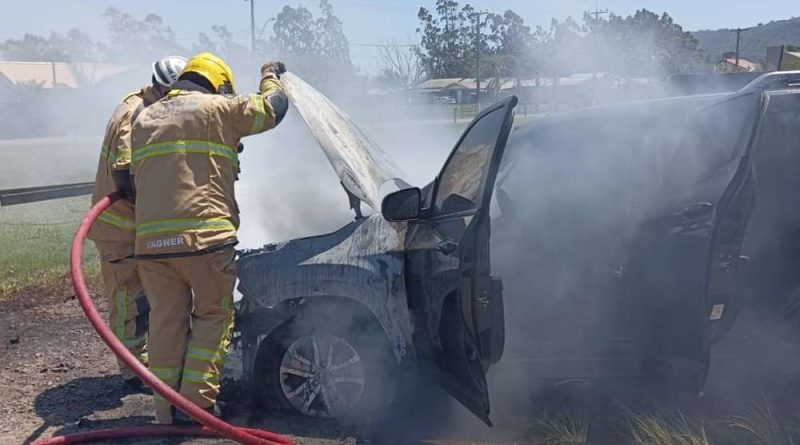 Corpo de bombeiros atua em dois incêndios de veículos em Osório