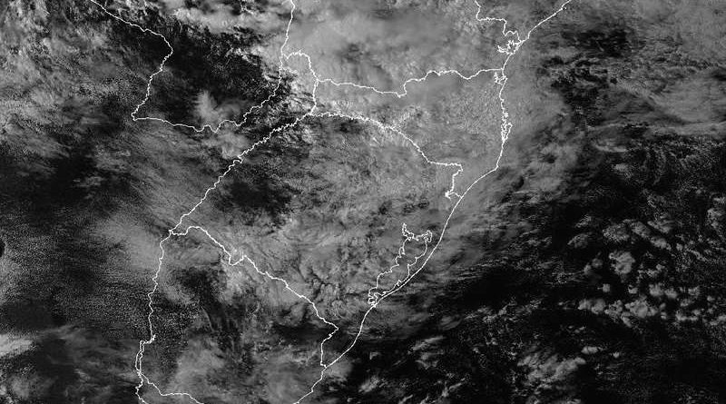 Alta pressão de 1030 hPa no Atlântico segue afetando o clima no RS